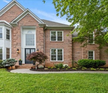 812 Andover Boulevard property image - 1