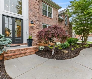 812 Andover Boulevard property image - 4