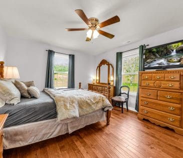 1635 Murray Drive property image - 10