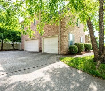 10321 Meadow Ridges Lane property image - 2