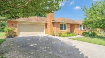 7049 Hunters Trail
