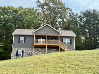 955 Oakwood Estates Drive Property Additional Details