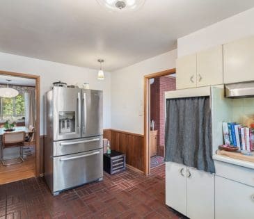 8220 Corteland Drive property image - 13