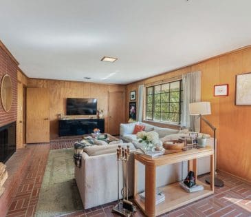 8220 Corteland Drive property image - 15