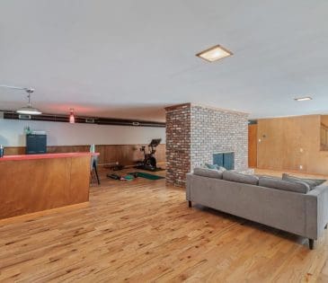 8220 Corteland Drive property image - 33